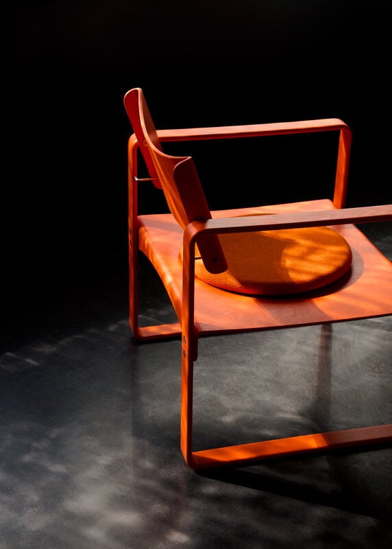 Verpan Series 270 F Sessel, orange-rot, dekorationsbild