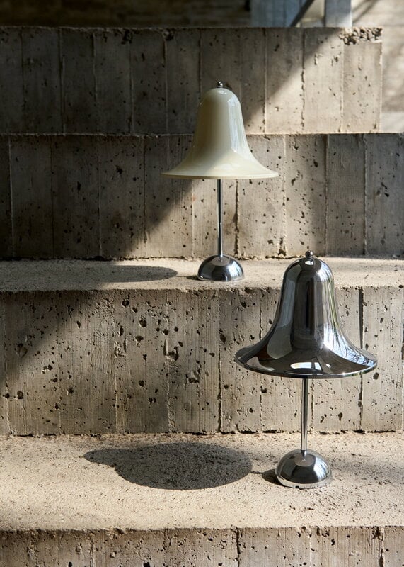 Verpan Pantop Portable table lamp, 18 cm, chrome, decoration image
