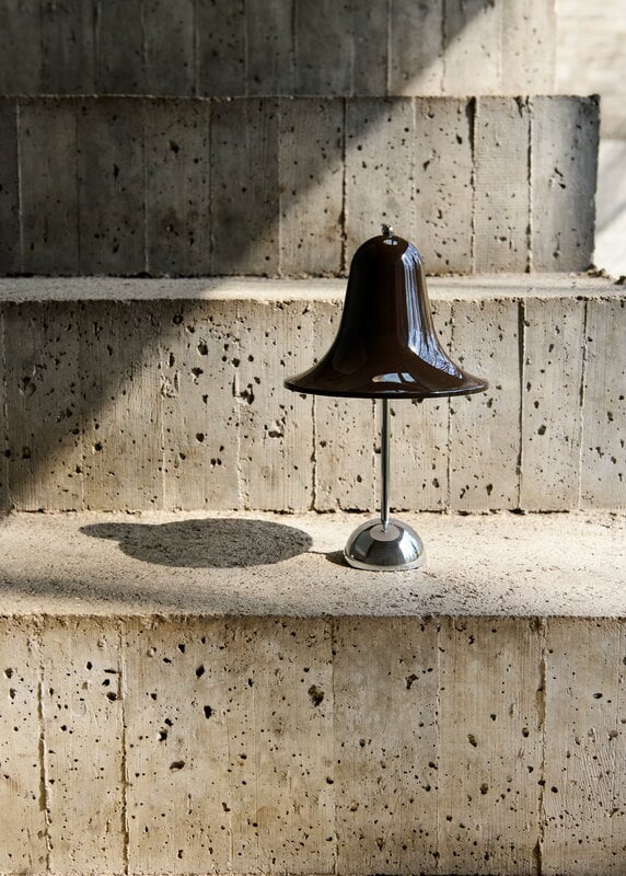 Verpan Pantop Portable table lamp, 18 cm, pitch brown, decoration image