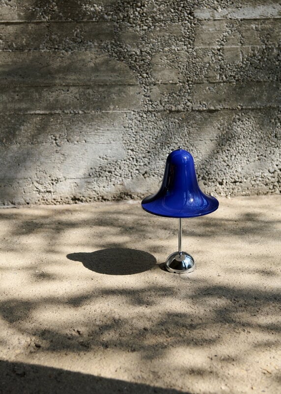 Verpan Pantop Portable table lamp, 18 cm, night blue, decoration image