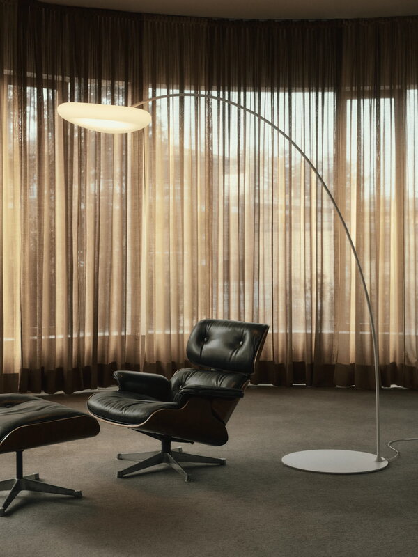 Stilnovo Mr. Magoo floor lamp, 2800K, dimmable, white, decoration image