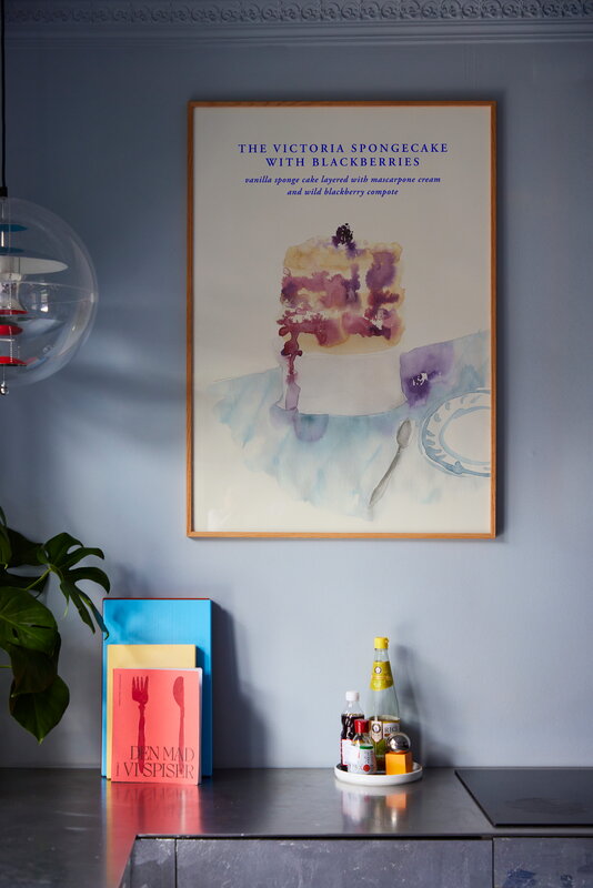 Paper Collective The Victoria Spongecake poster, view 6