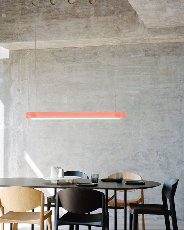 Established & Sons  Aura Light S1 riippuvalaisin, 1100 mm, roosa, näkymä 2