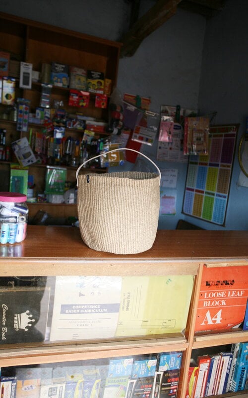 Mifuko Kiondo basket with handle, S, brown, view 2