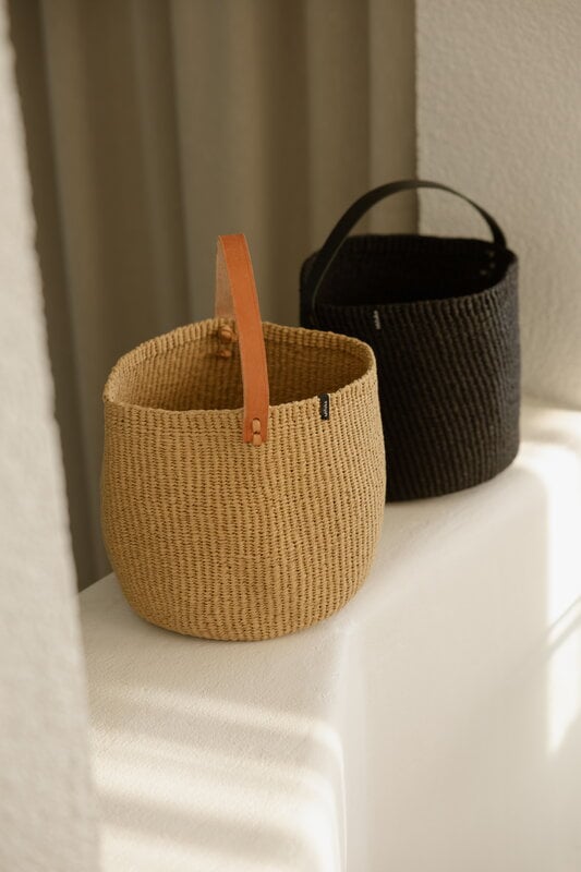 Mifuko Kiondo basket with handle, S, brown, view 3
