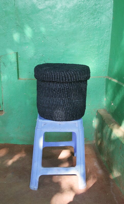 Mifuko Kiondo basket with lid, M, black, view 2