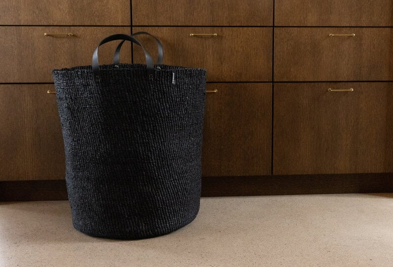 Mifuko Kiondo basket with handles, XL, black, view 4