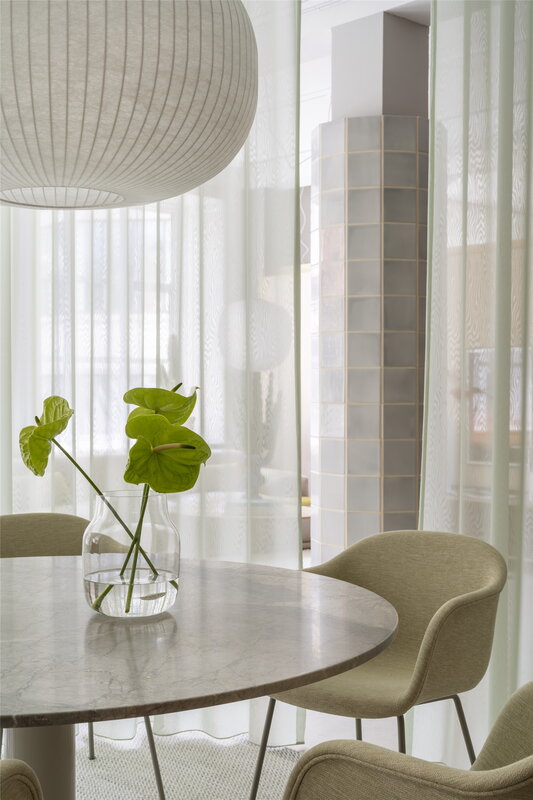 Muuto Silent vase, 20 cm, clear, decoration image
