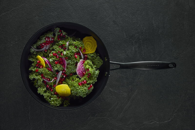 Scanpan Pro SB+ sauté pan with lid, deep, 26 cm, decoration image