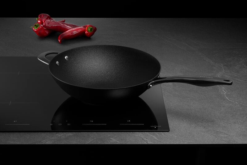 Scanpan Pro SB+ wok pan, 32 cm, decoration image