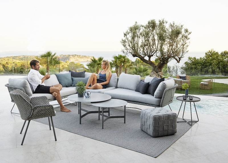 Cube patio set discount grey