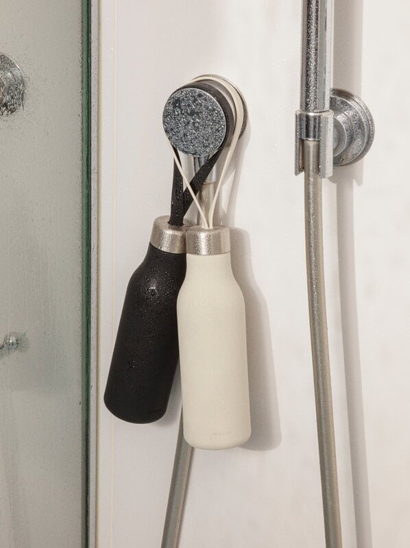 Eva Solo Citadel bath dispenser, sand, view 2