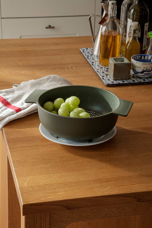 Eva Solo Green Tools colander, green, view 8