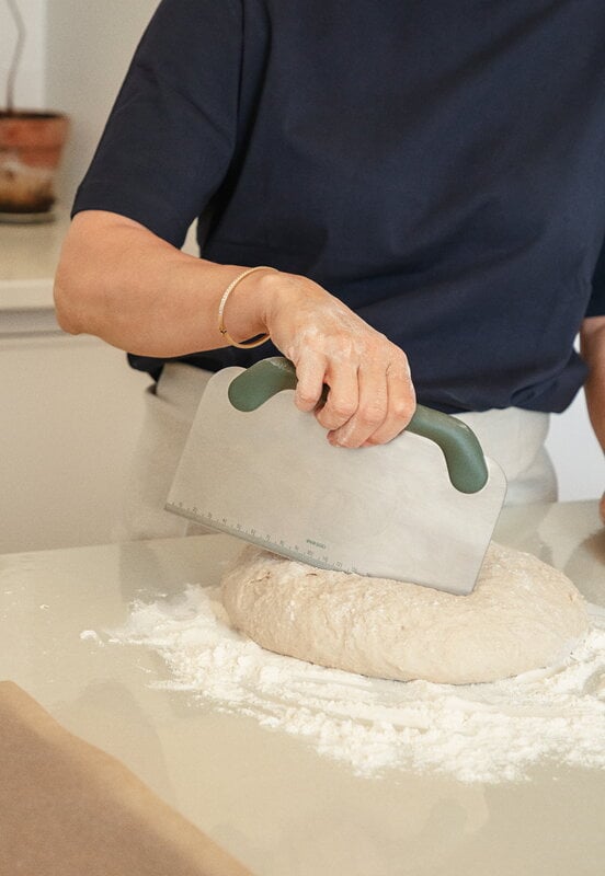 Eva Solo Green Tools dough scraper, green, view 2