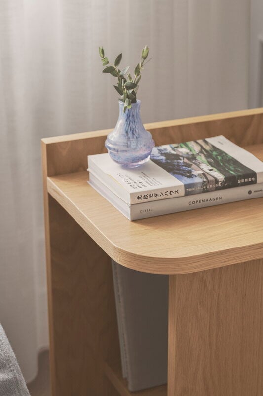 Gejst Ismo sidetable, oak, decoration image