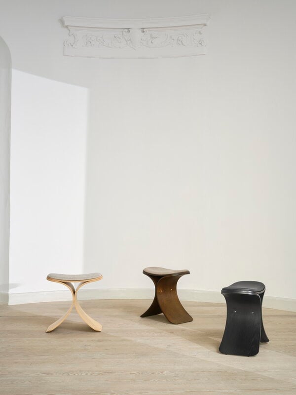 Gejst Luno stool, oak - beige, decoration image