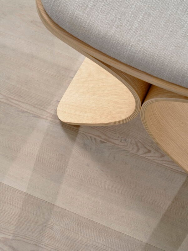 Gejst Luno stool, oak - beige, decoration image