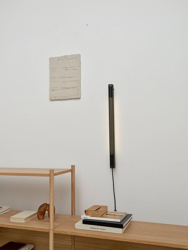 Gejst Radent wall lamp, short, black, decoration image