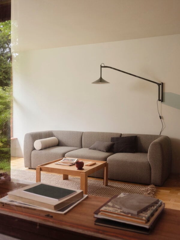 FDB Møbler U17 Hasle wall lamp, long, olive green, decoration image