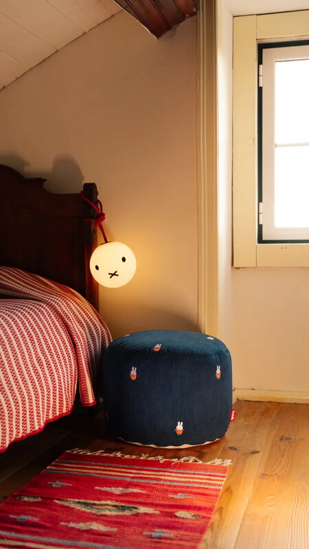 Fatboy Bolleke x Miffy tragbare Lampe, rot, dekorationsbild