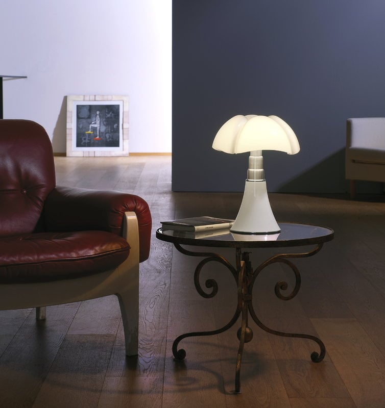Table LED Lamp PIPISTRELLO MINI 35 cm by Gae Aulenti - Design Italy
