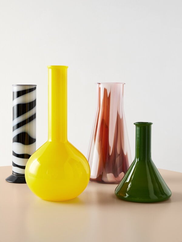 Kosta Boda Lab Measuring Flask vase, 185 mm, green, decoration image