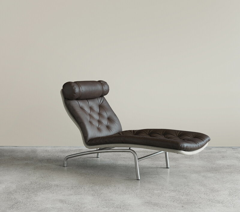 av72 chaise lounge chair