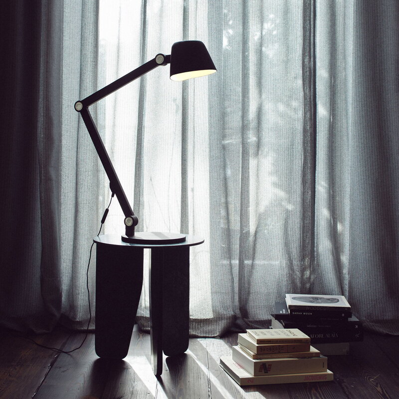 Midgard Modular Neo Oval table lamp, black, decoration image