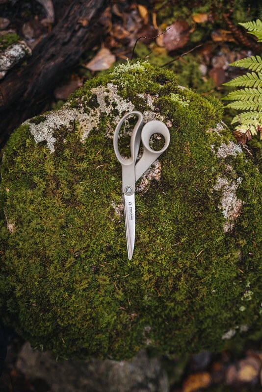 Fiskars ReNew manicure scissors, 10 cm
