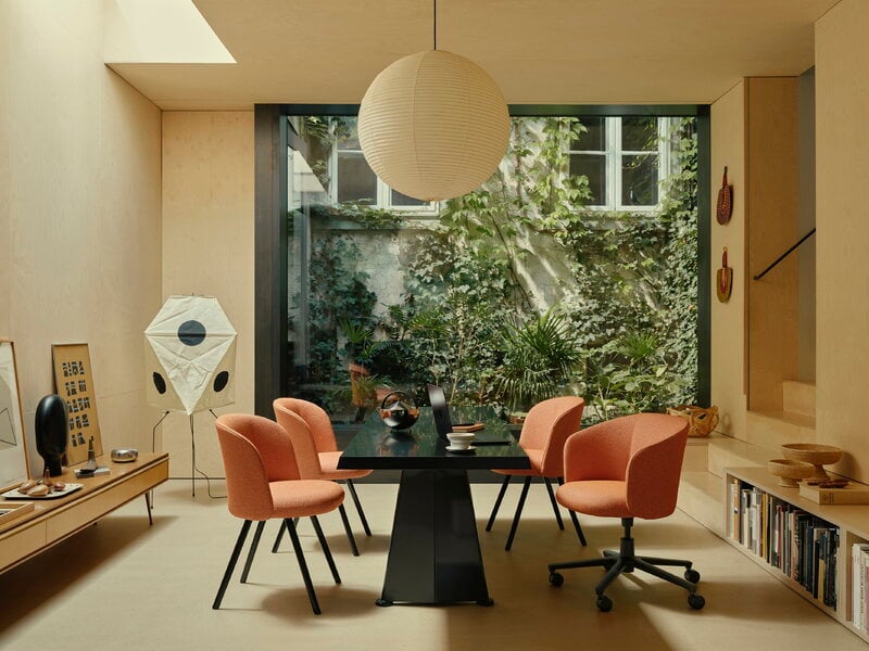 Vitra Akari 45A pendant, decoration image