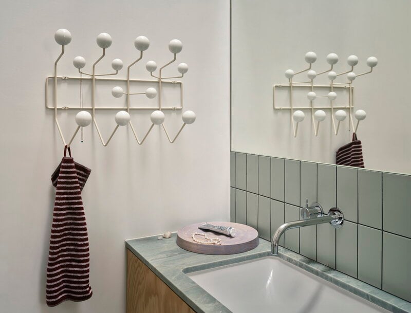 Vitra Portemanteau Hang It All, blanc chaud, image décorative