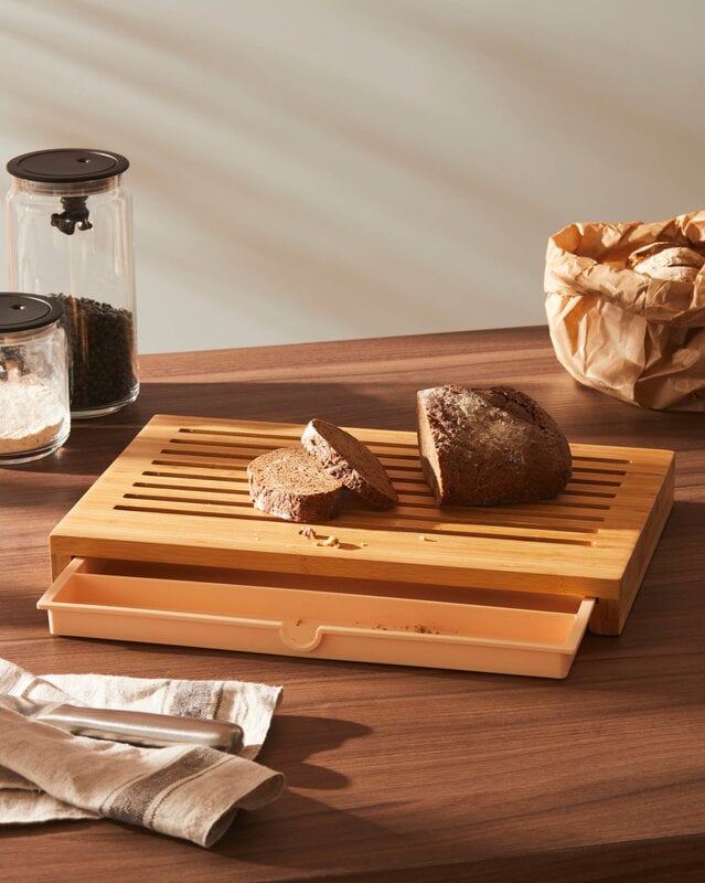Alessi Sbriciola bread board, decoration image