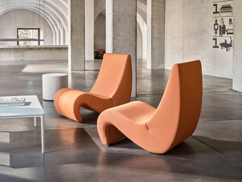 Vitra Amoebe lounge chair, Volo 22 corail clair, image décorative