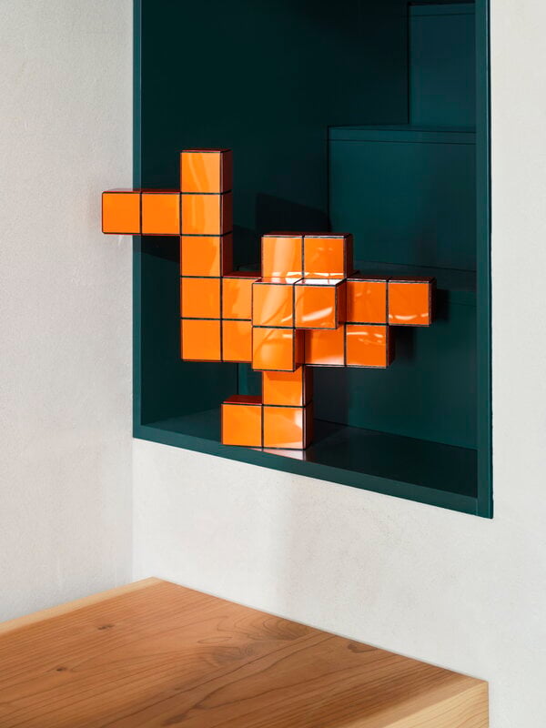 Vitra Panton Cubes Duck figurine, duo-tone orange, view 2