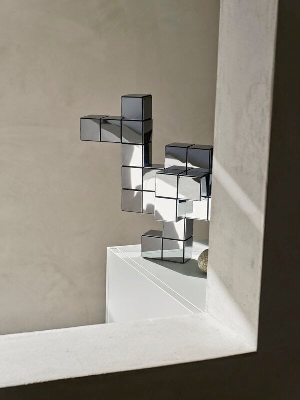 Vitra Panton Cubes Duck figurine, chrome, view 9