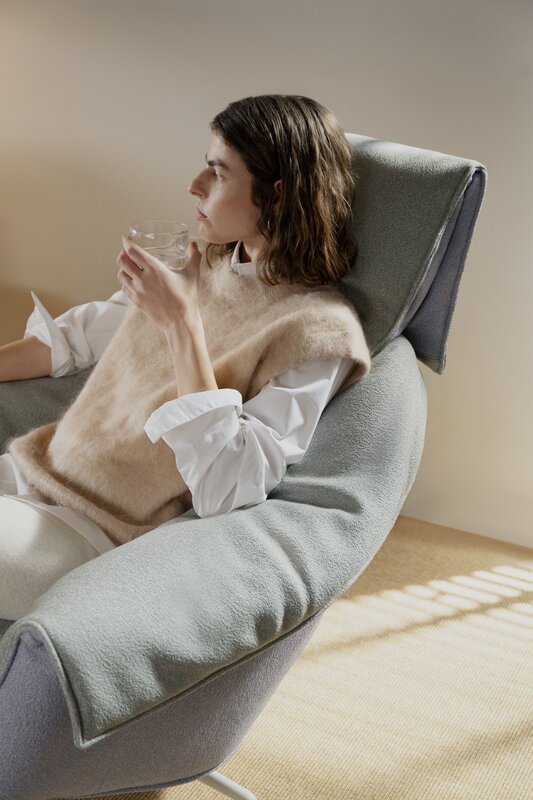 Vitra Bascule rahi, musta - Cento light lavender, näkymä 2