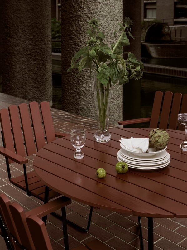 Grythyttan Stålmöbler Table 9A, 120 cm, black - dark red oak, decoration image