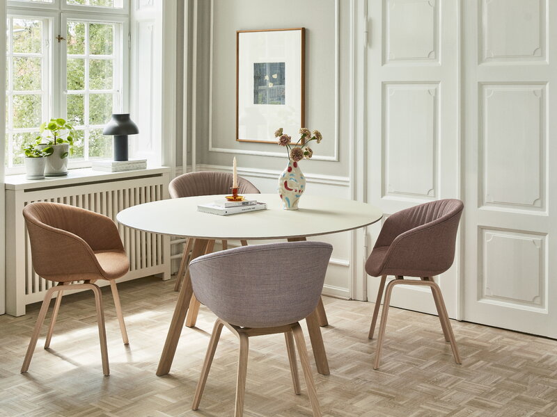 Grillig Alvast vergeten HAY CPH25 round table, 140 cm, soaped oak - offwhite lino | Finnish Design  Shop