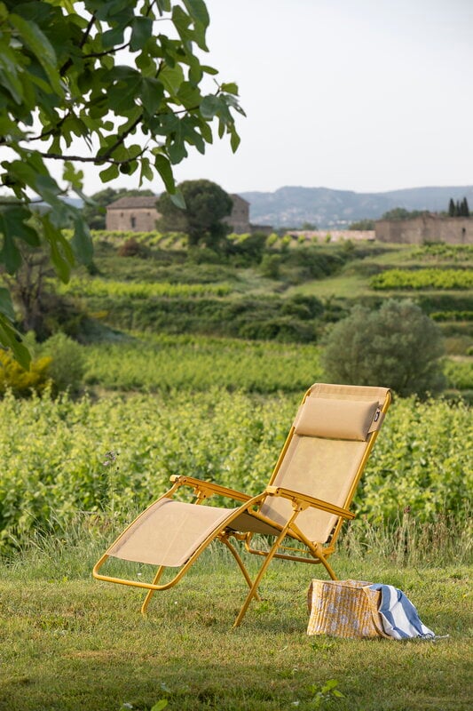 Lafuma Mobilier Zero Gravity reclining chair, CB miel, decoration image