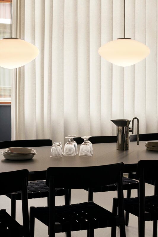 &Tradition Mist pendant lamp AP15, matt white - opal glass, decoration image