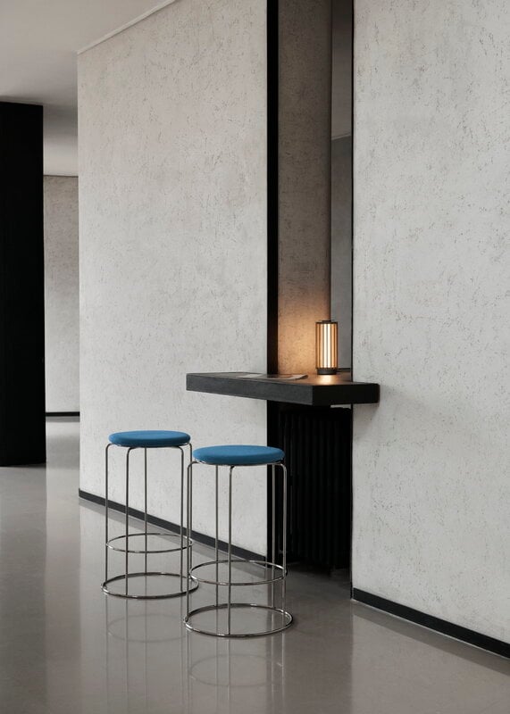 &Tradition Numbra TY3 portable lamp, tumbled aluminium - lacquered oak, view 11