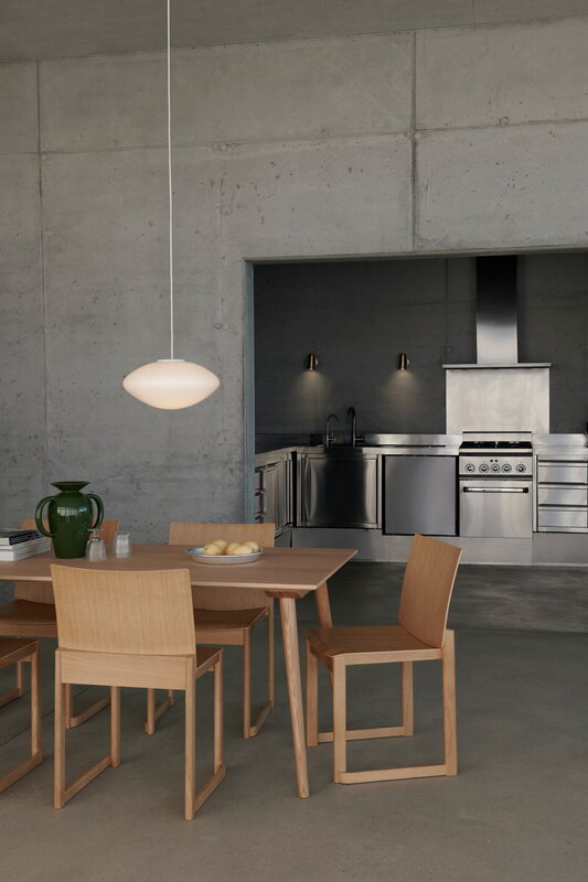 &Tradition Lampada da parete Solid SC105, ottone bronzato, immagine decorativa