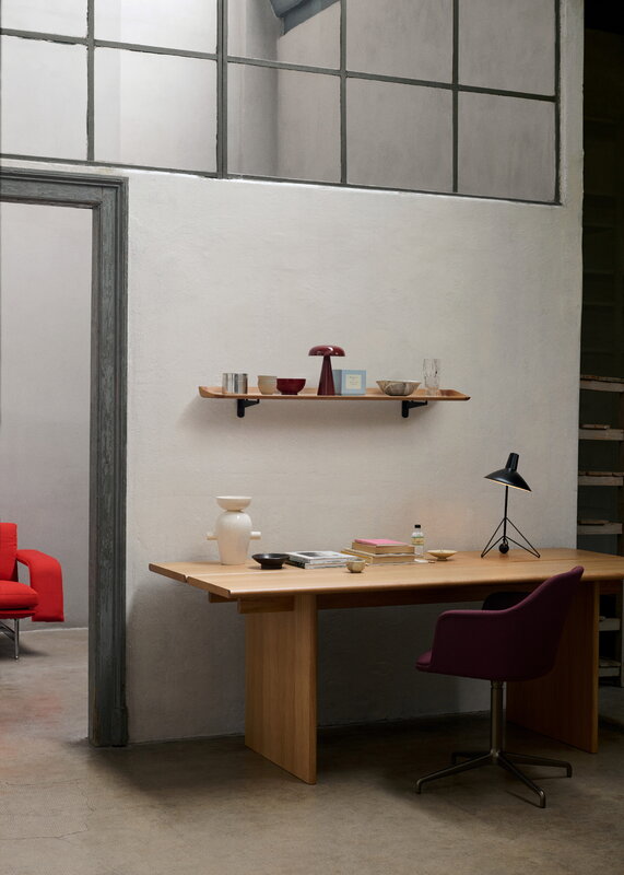&Tradition Ita OS1 dining table, 200 x 95 cm, oak, decoration image