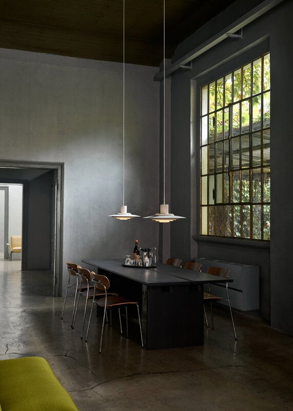 &Tradition Ita OS2 dining table, 260 x 95 cm, dark stained oak, decoration image