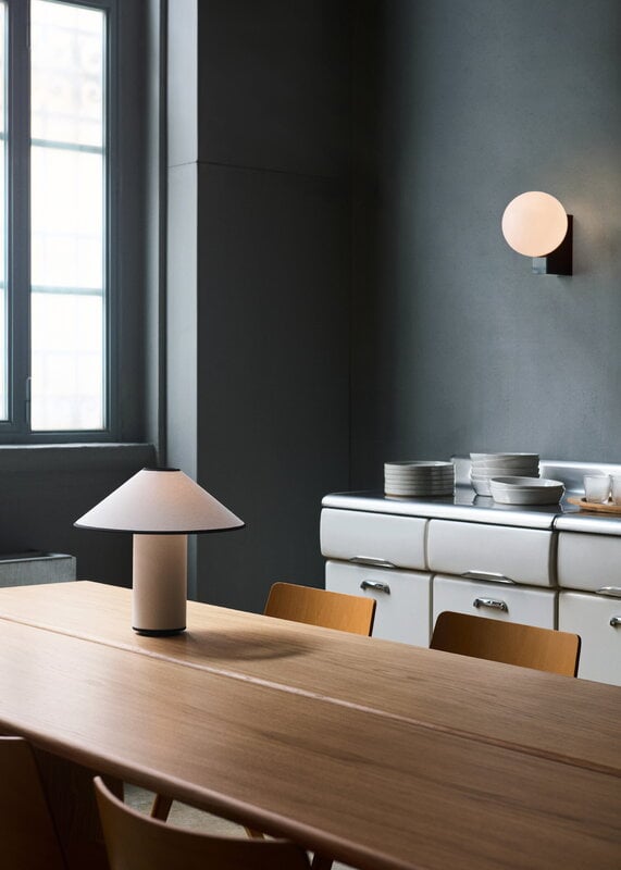 &Tradition Ita OS2 dining table, 260 x 95 cm, oak, decoration image