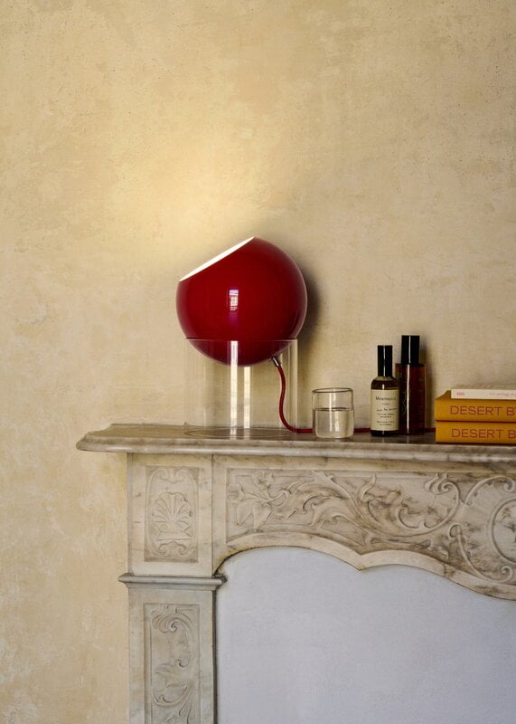 &Tradition Lampe de table Topan VP13, clair - rouge vermillon, image décorative