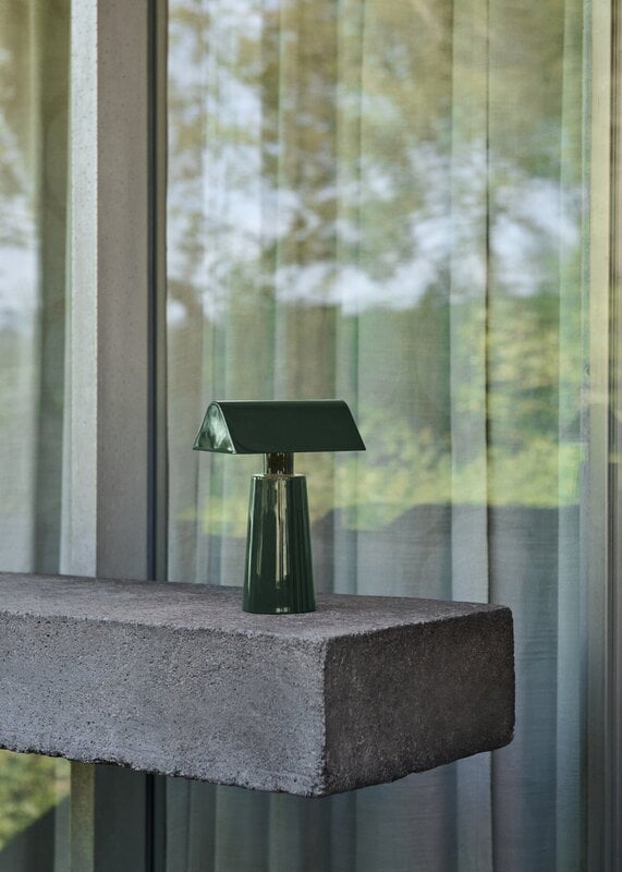 &Tradition Caret MF1 portable table lamp, forest, decoration image