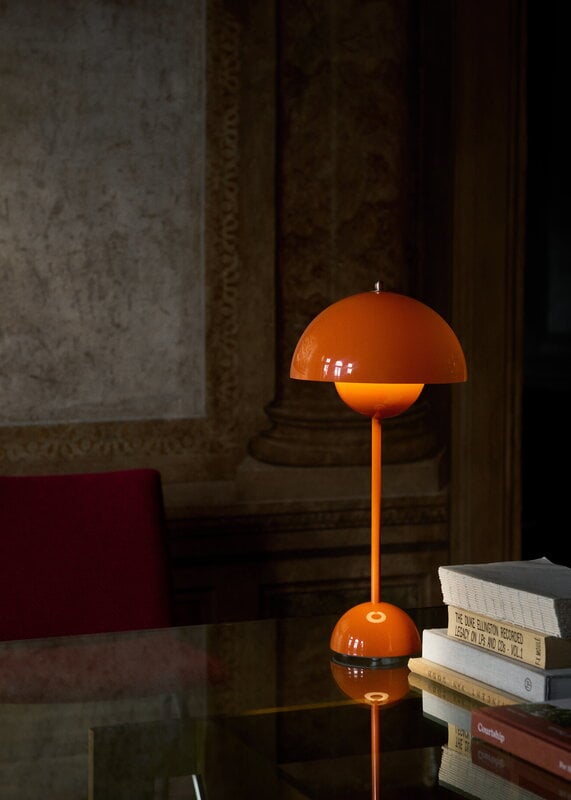 &Tradition Flowerpot VP3 lámpara de mesa, zesty orange, imagen de decoración