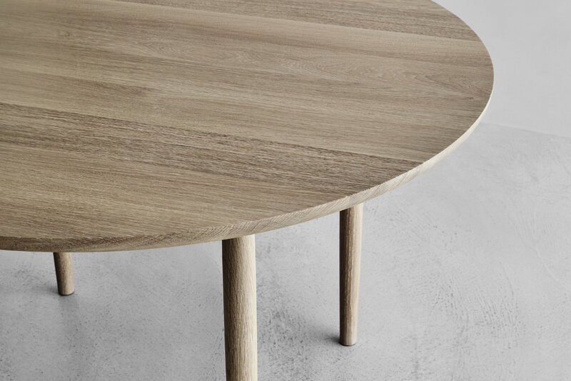 Brdr. Krüger ARV dining table, 120 cm, oiled oak, decoration image
