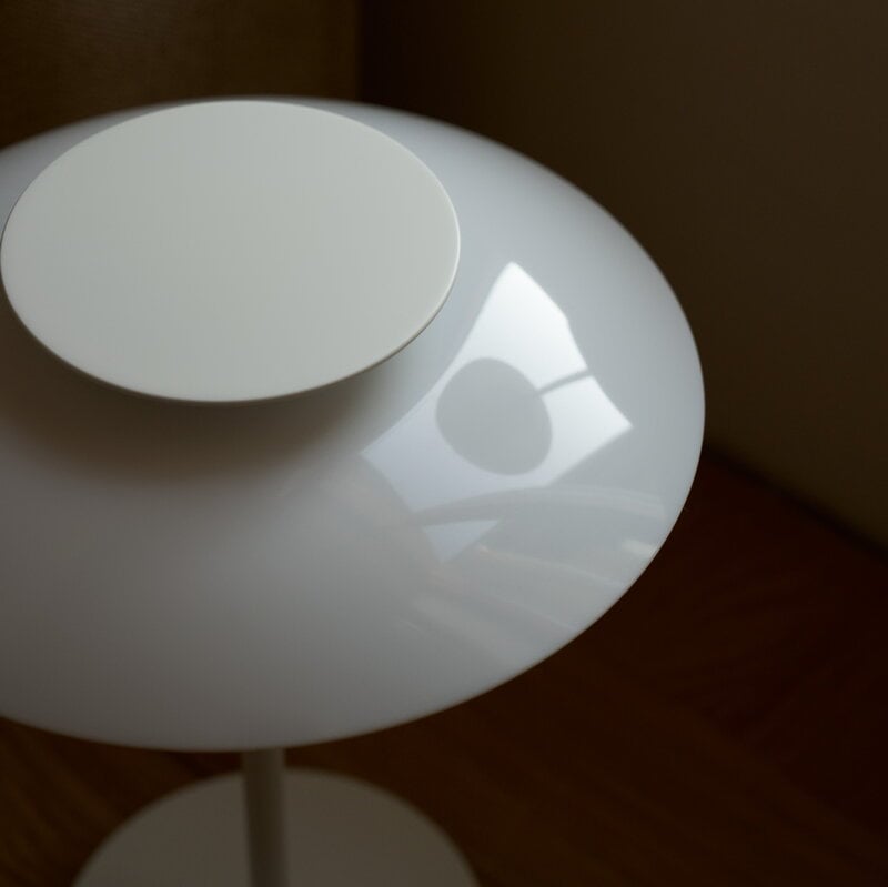 Louis Poulsen PH 80 lampe de table portable, opale blanc - blanc, image décorative